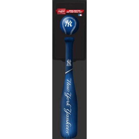 Limited Edition ☆☆☆ MLB New York Yankees Slugger Softee Mini Bat and Ball Set