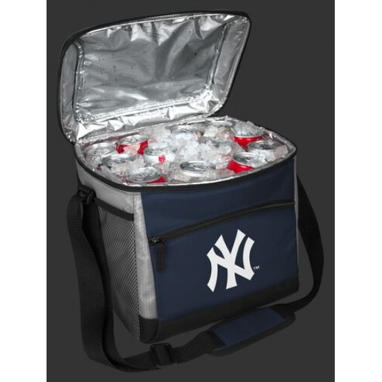 Limited Edition ☆☆☆ MLB New York Yankees 24 Can Soft Sided Cooler
